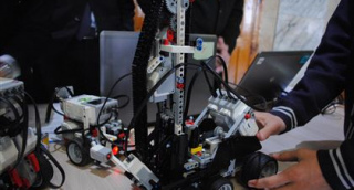 В области Абай открыли новый Центр робототехники для школьников