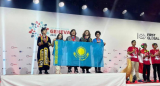 Казахстанские школьники стали победителями чемпионата по робототехнике в Женеве
