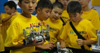В Алматы прошел республиканский этап международной олимпиады World Robot Olympiad – 2024